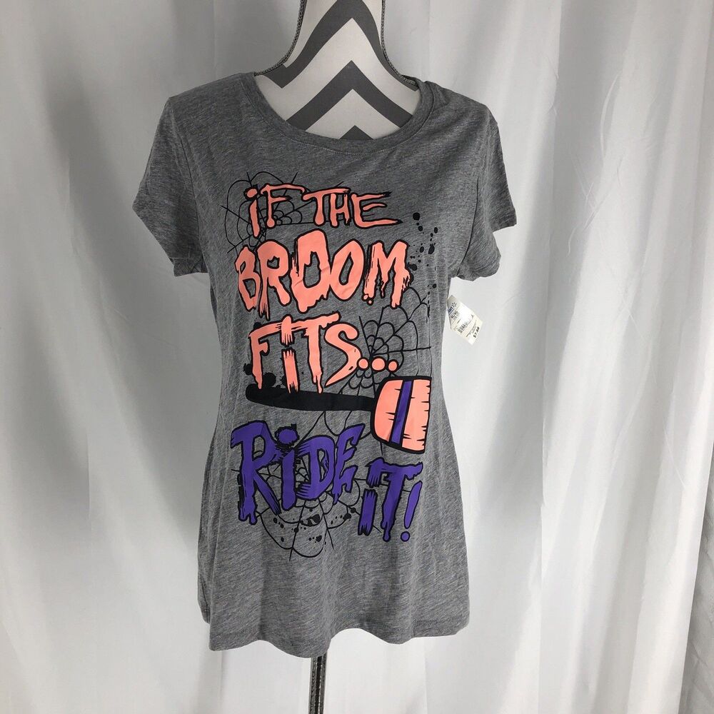 Halloween Womens XL T Shirt If The Broom Fits Ride It